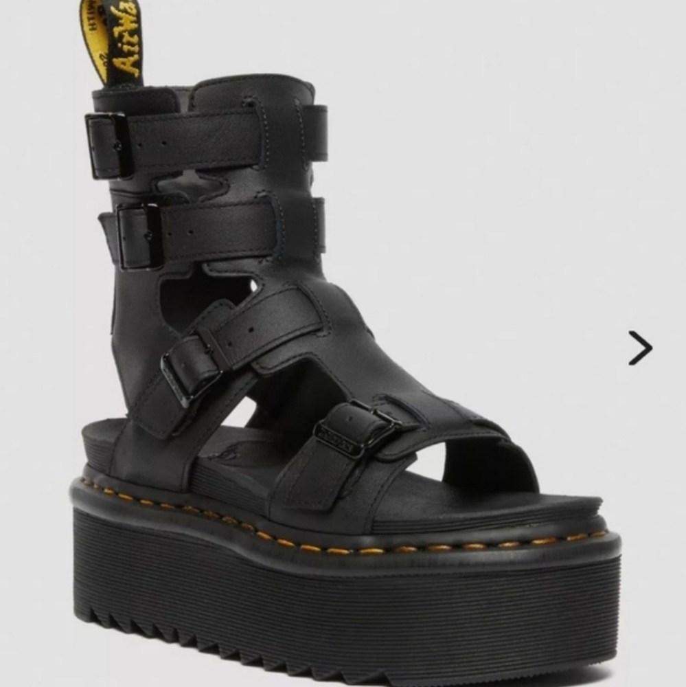 Dr. Martens GIAVANNA LEATHER PLATFORM GLADIATOR SANDALS RARE size 7
